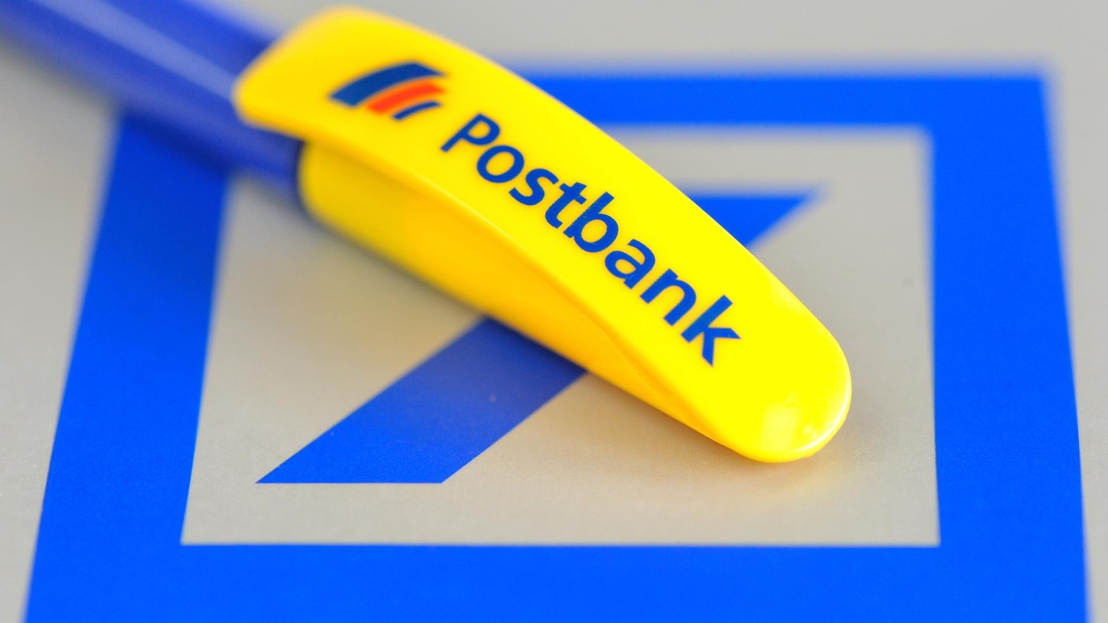 Postbank-Zinskracher mit Haken: Warum Sparer jetzt schnell handeln müssen